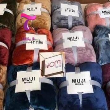 Chăn Muji lông tuyết Nhung hàng loại 1 kích thước 2mx2m3 nặng 1,7kg Siêu Mềm Mịn, chăn văn phòng
