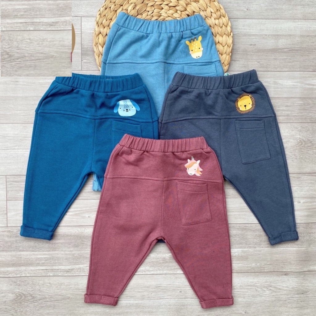 Quần nỉ gập gấu đáp túi Little Love size 9m -4Y