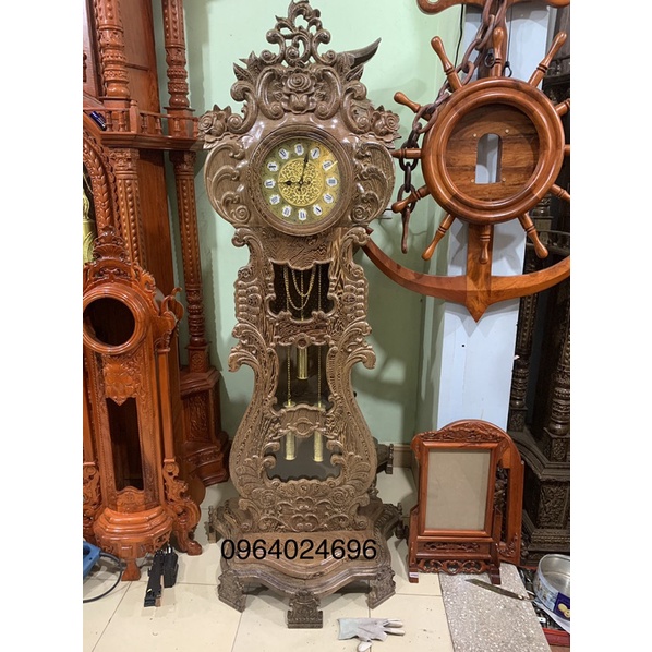 Đồng hồ cây cao 1m70 gỗ mun đuôi công, hương đá