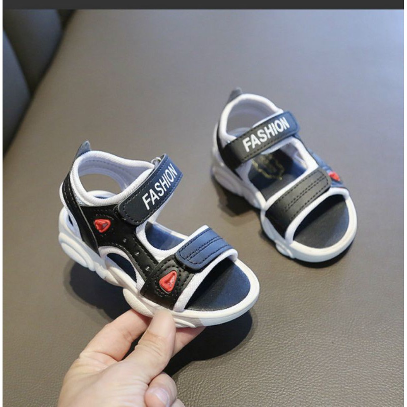 🆙🆙🆙SANDAL 2 QUAI TRẺ EM