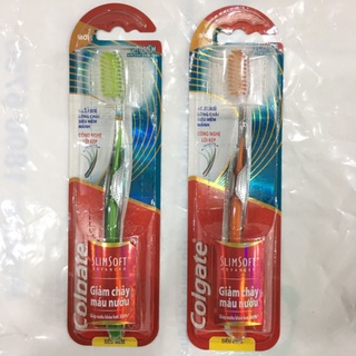 Bàn Chải Đánh Răng Colgate Slimsoft Advanced (1 cây)