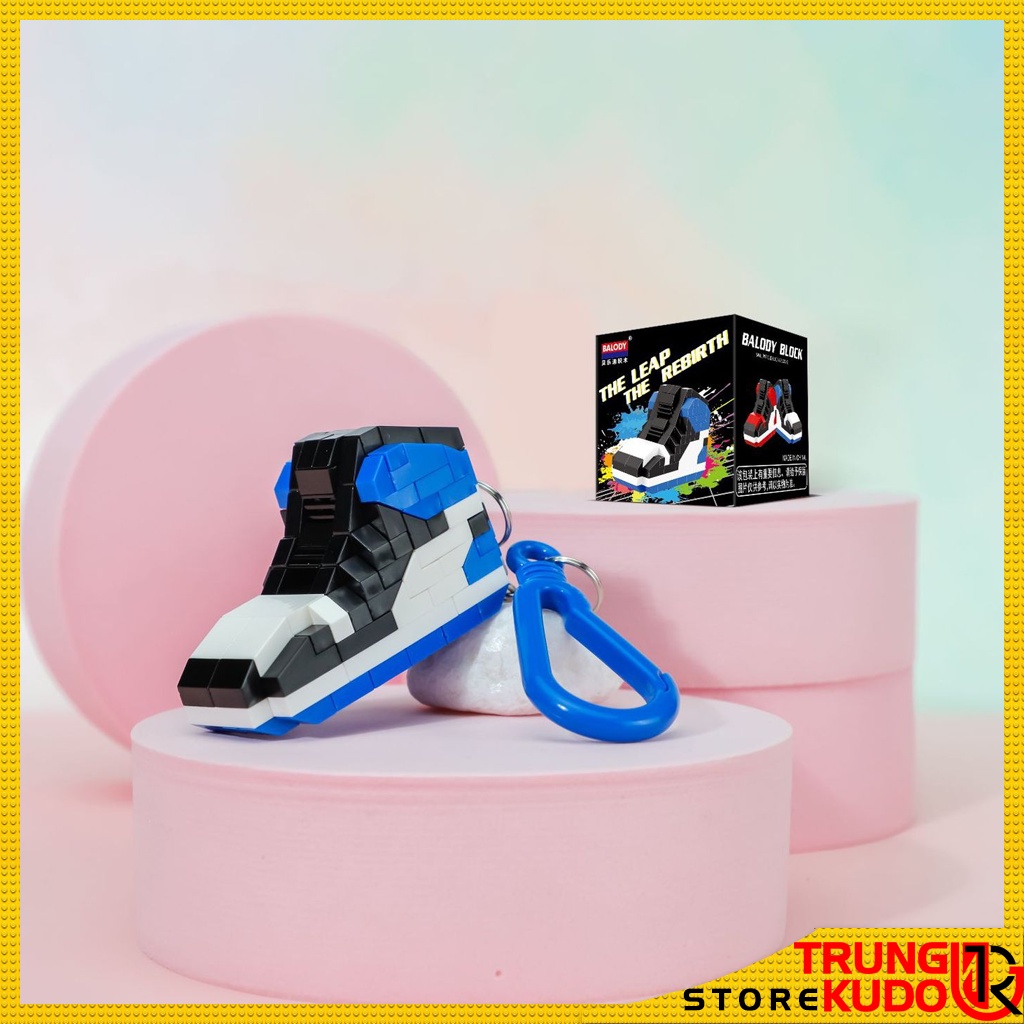 Mô hình Giày Móc Khóa dạng Đồ chơi xếp hình hình giày có móc treo dùng làm quà tặng bạn bè, đồ decor