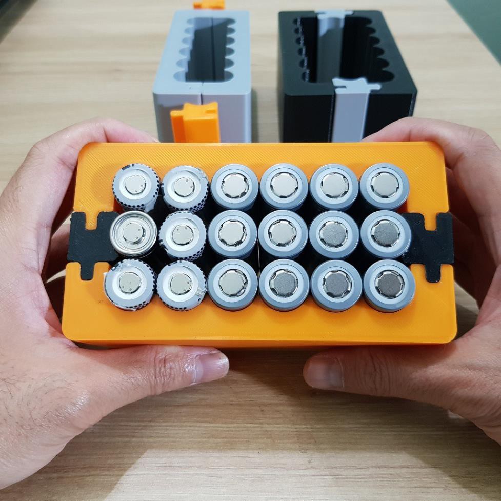 Khuôn đóng cell pin 18650, tháo lắp mở rộng 6 cell 3 hàng