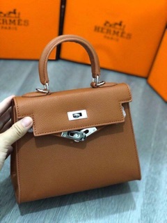 Túi HM size 20 dáng Cao tag Bạc