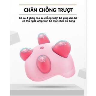bô cho bé đi vệ sinh màu ngẫu nhiên