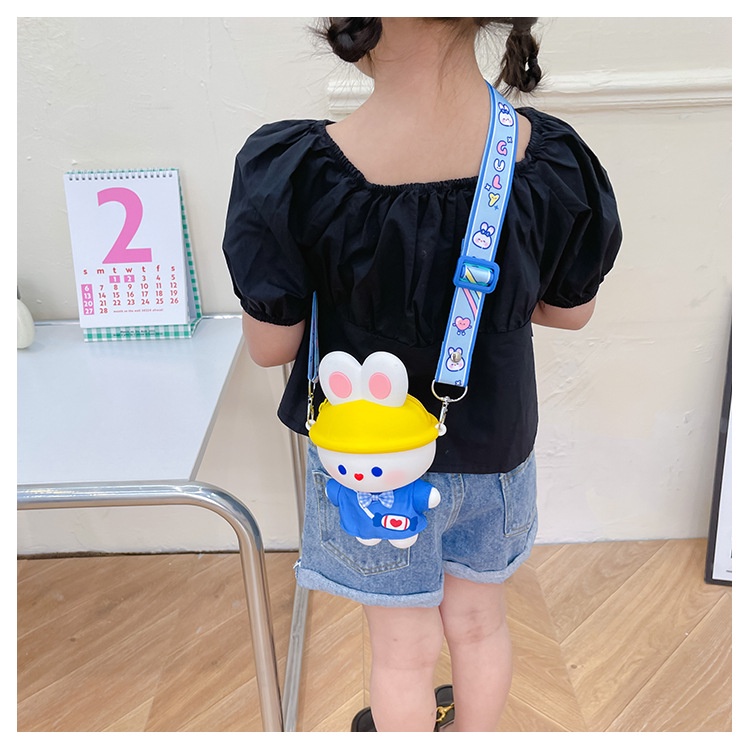 Túi Đeo Chéo Vai Hình Thỏ Bằng Silicon Dễ Thương Dành Cho Bé Gái