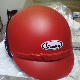 Mũ bảo hiểm Vespa thời trang cao cấp.