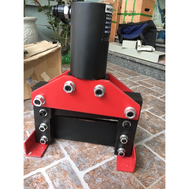 Máy cắt thanh cái CWC-200