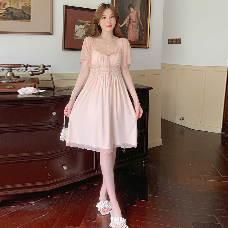 Đầm Ngủ Tay Ngắn Có Mút Đệm Ngực Phối Ren Phong Cách Công Chúa Dễ Thương Quyến Rũ Cho Nữ