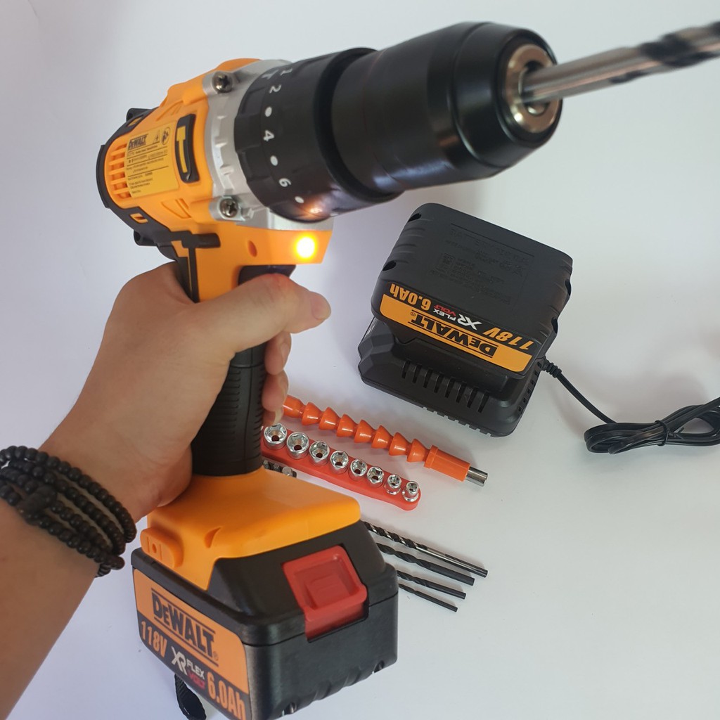 Máy khoan pin cầm tay Dewalt 118V 3 chức năng, khoan tường, khoan betong, model DCD796