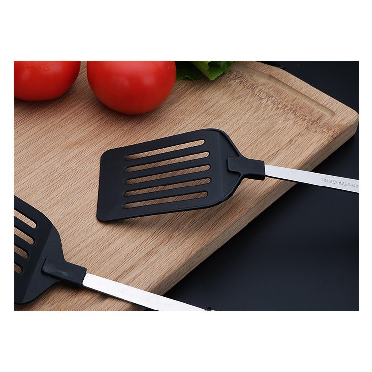 Xẻng lật thức ăn đồ chiên rán tiện lợi cán Inox IN68