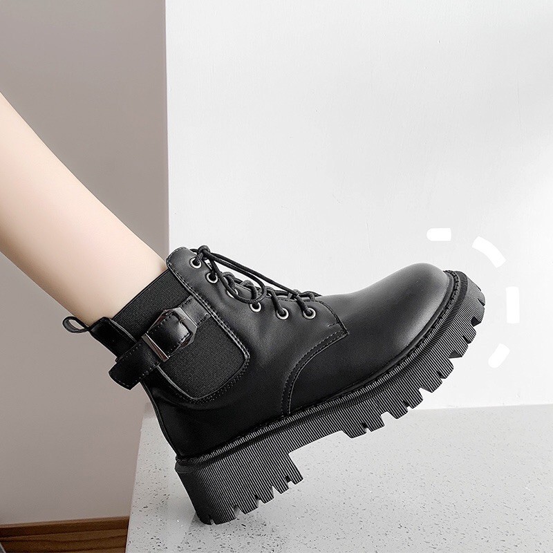 Boot khoá da lì