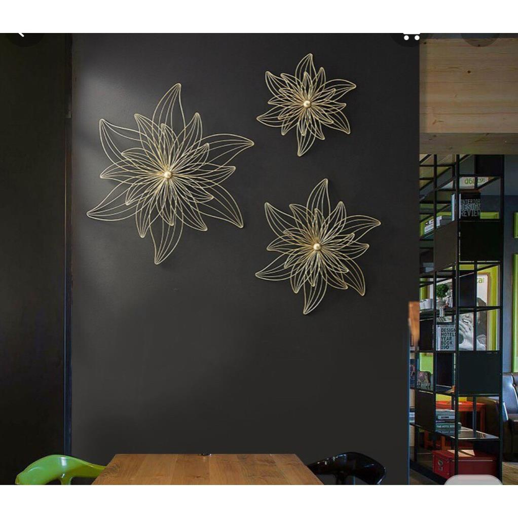 Tranh Sắt Treo Tường Nghệ Thuật, Tranh Decor Trang Trí Hoa Mai Mã 2410