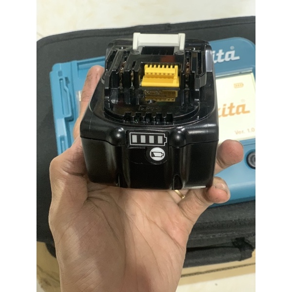 Pin Makita 18V-4ah