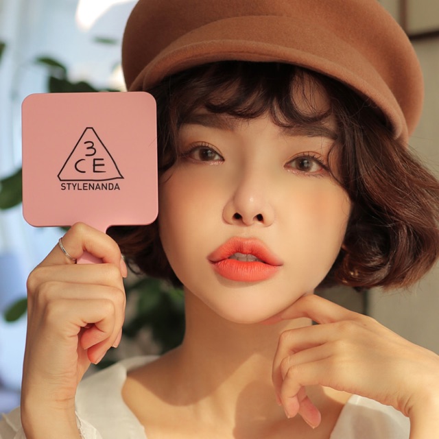 Gương 3CE (Hồng Nhạt)