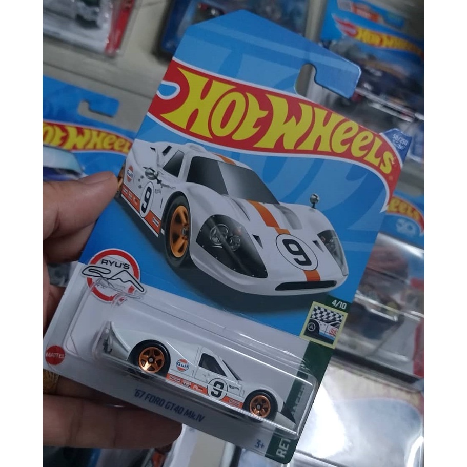 Xe Hotwheels 67 Ford GT40 Mk.IV Gulf