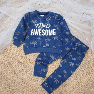 Bộ nỉ da cá HM Totally Awesome