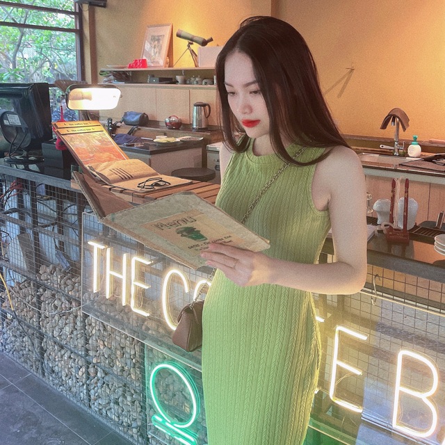 Uyênchuyêntúi xách QC