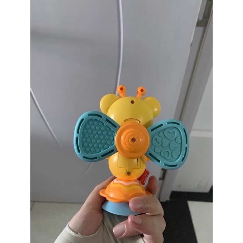 Đồ chơi gặm nướu, phát nhạc xoay tròn kích thích thị giác cho bé
