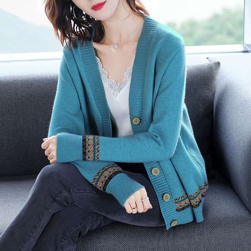 Áo len cardigan họa tiết thổ cẩm hot trend 2020 | BigBuy360 - bigbuy360.vn