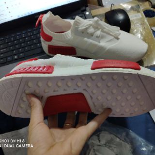 300k 1 đôi giày livestrem