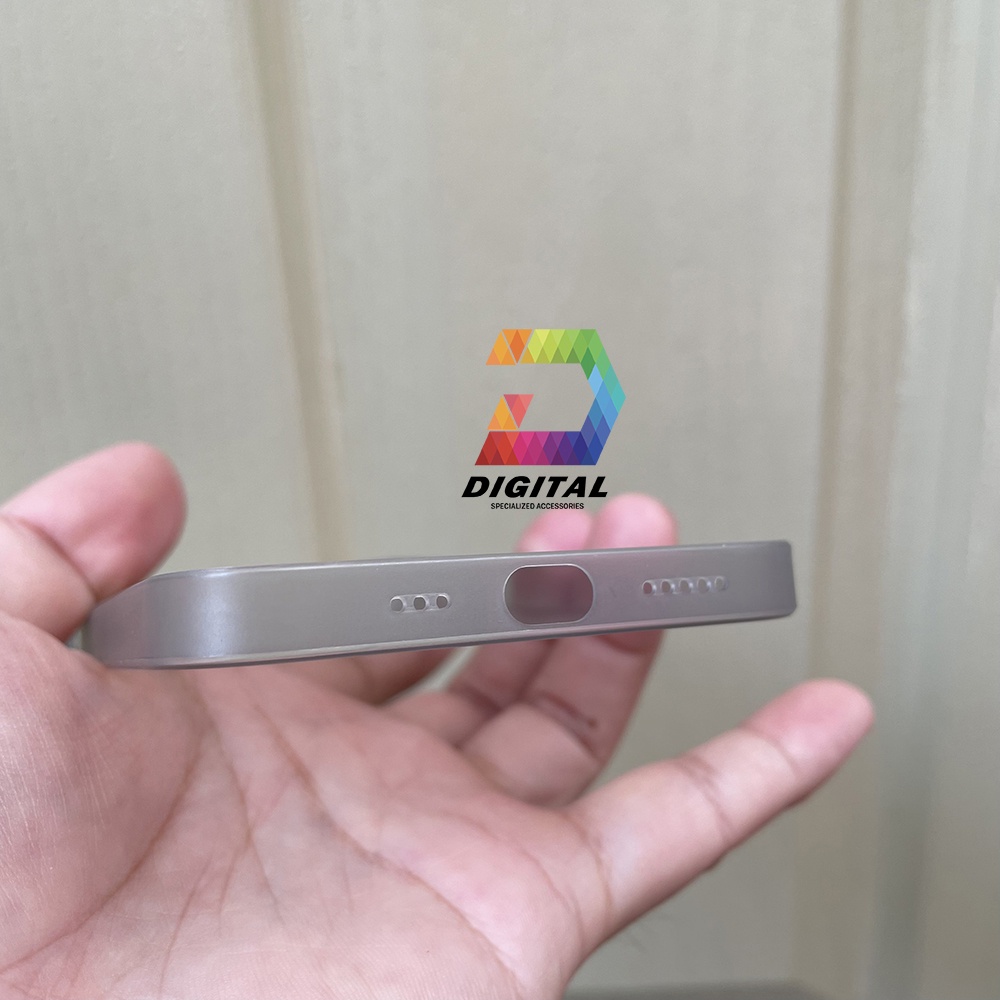 Combo 2 Ốp Lưng iPhone 13 Siêu Mỏng