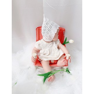 Set yếm + mũ thô chóp nhọn bé gái set yếm + nón bonnet size 0-2y thô thêu style Hàn byNayoung