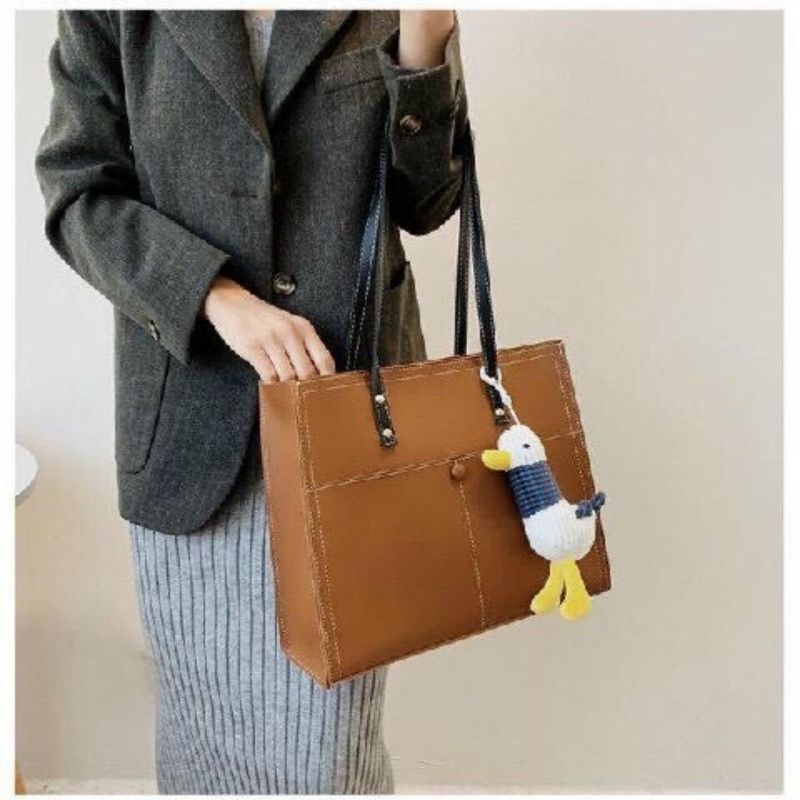 Túi đeo vai công sở, túi xách nữ tote, size to đi làm, đi học, tặng kèm móc thú vịt len đẹp QH304
