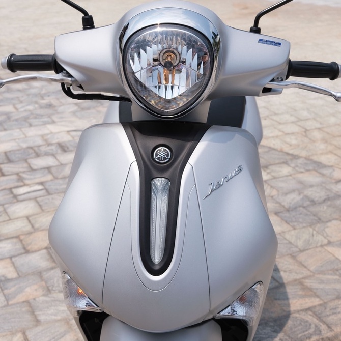 Ốp trang trí xe Janus 2022 2023 mạ crom Artistar