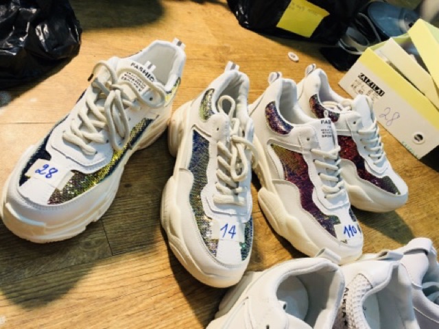 Giầy thể thao nữ Sale off