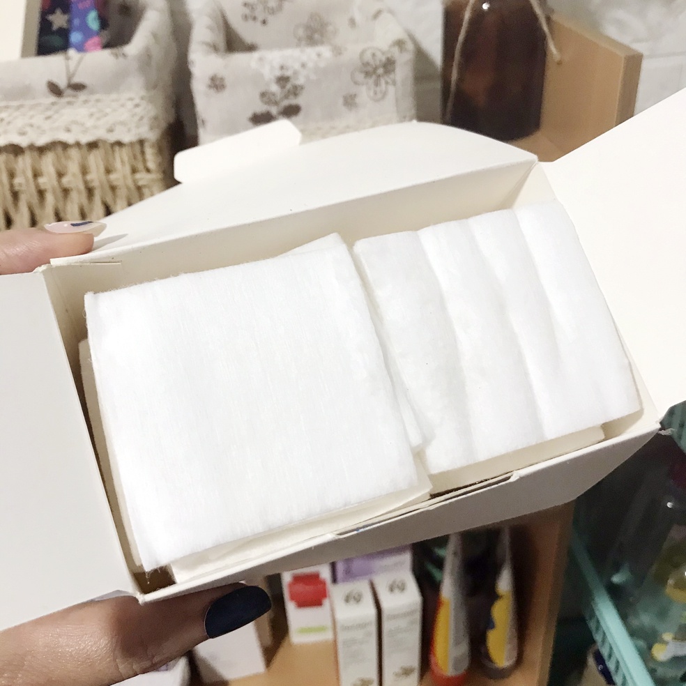 Bông tẩy trang các loại của hãng La roche Posay