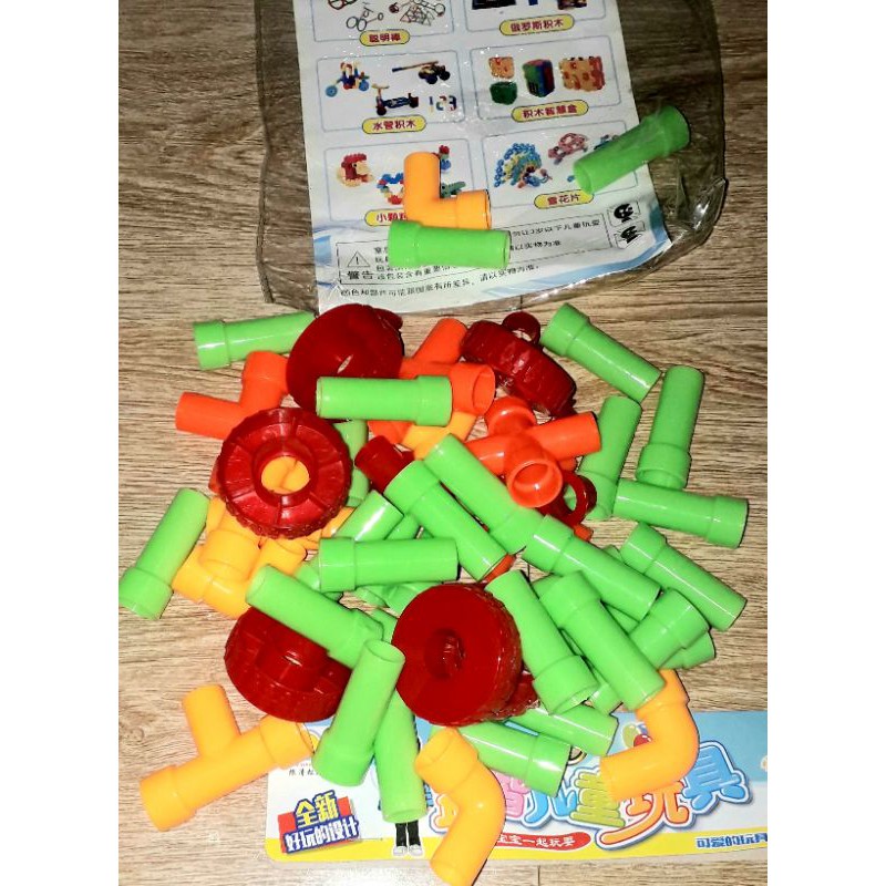 Sét lắp ráp loại ống đa năng có 52 chi tiết bằng nhựa