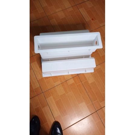 Khuôn Bó Vỉa