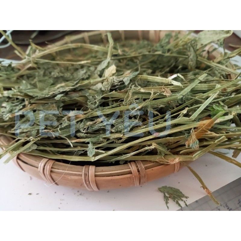 cỏ khô alfala (1 KG) &lt;3 FREESHIP&lt;3 thức ăn của các bé thỏ, bọ, chuột lang, chinchila, sóc bắc mỹ