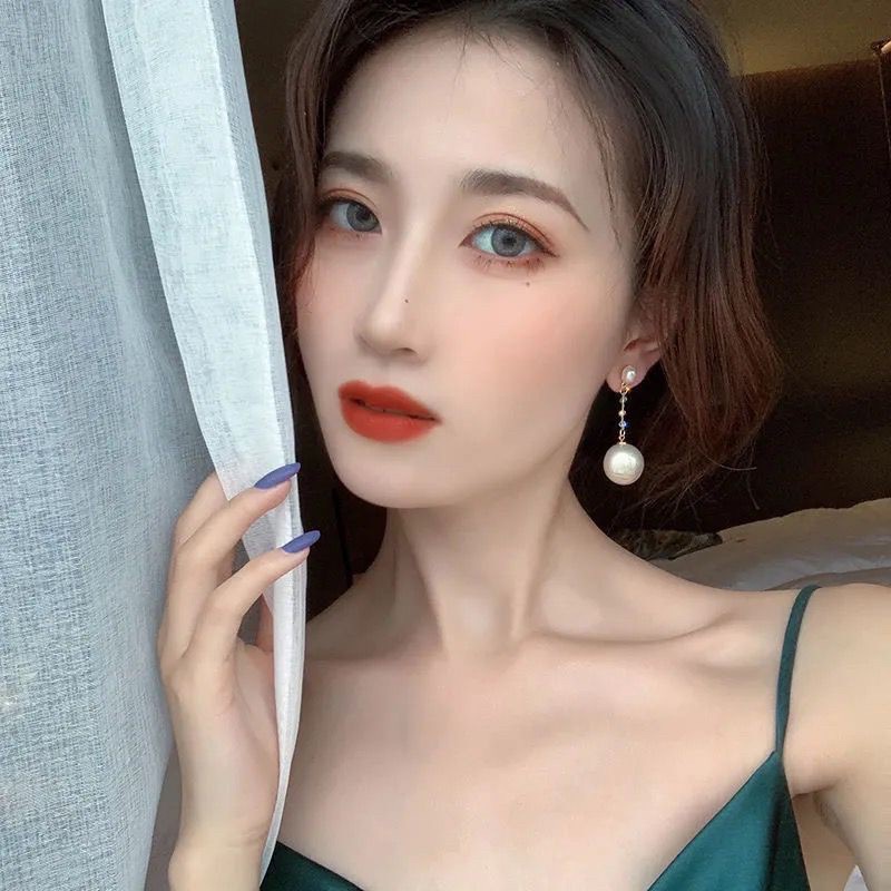 Khuyên tai nữ cá tính hạt ngọc sang chảnh dành cho nữ phong cách Hàn Quốc