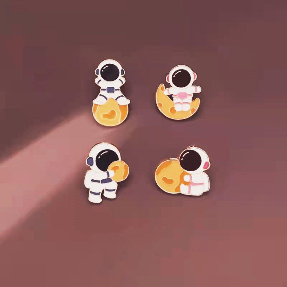 Ghim Cài Áo Hình Phi Hành Gia Hoạt Hình Mini Đơn Giản Đáng Yêu Thời Trang Nhật Bản