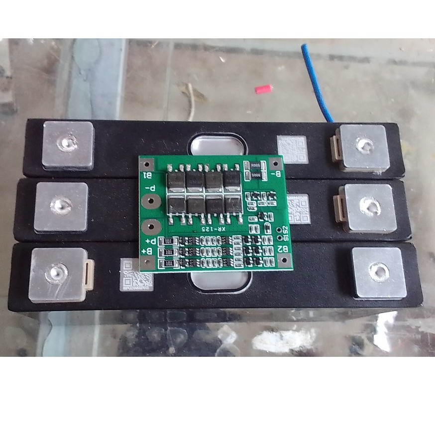 Pin lithium lipo 12.6v 20ah hạng A mới 100% xuất sứ china tích hợp mạch bms khủng xả max 600 mình nhập về phục vụ anh em