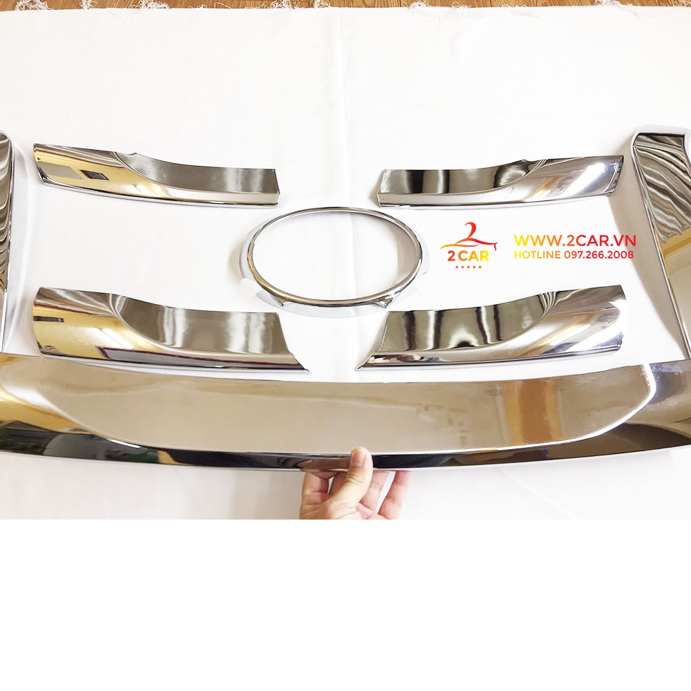 Ốp Mặt Ca lăng, calang trên xe Toyota Fortuner 2017- 2018 2019 2020 2021 mạ crom