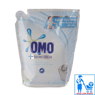Nước giặt Omo dịu nhẹ túi 2.4kg