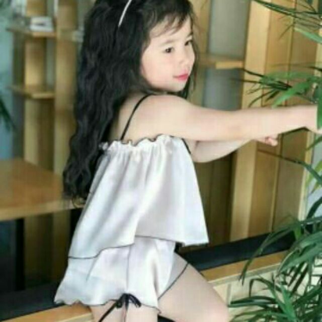 Set bộ phi bóng