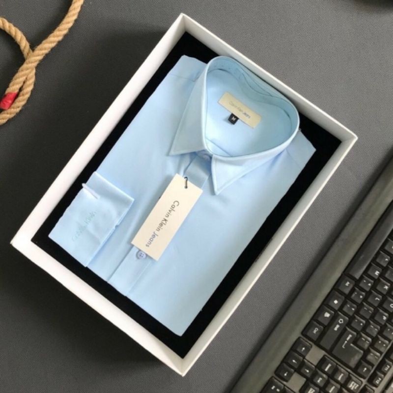 Sơ mi dài tay lịch lãm