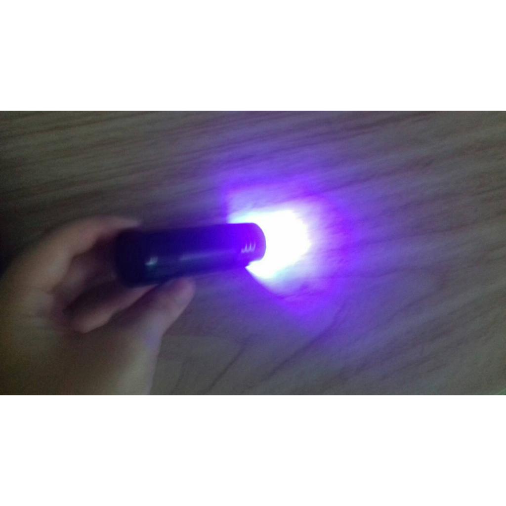 Đèn LED UV tia cực tím 9 bóng 4.5V đa năng tiện lợi hiện nay