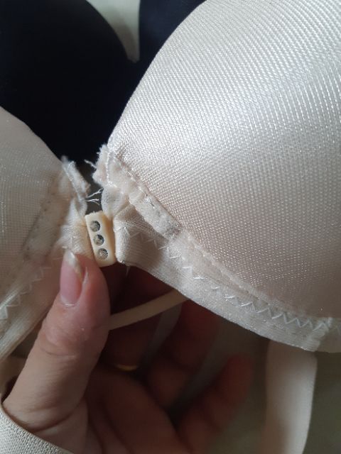 Áo lót cài trước _thay dây trong_hang siêu dày