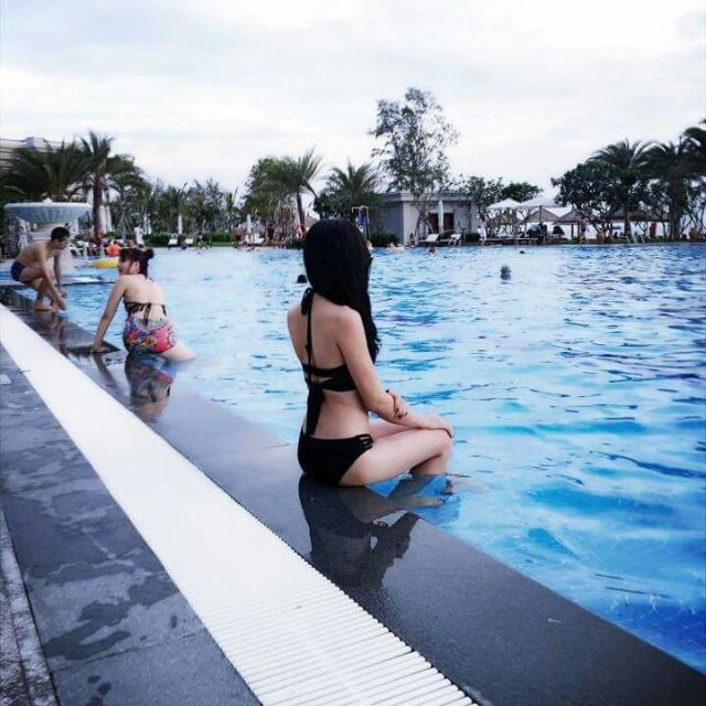 Thanh lý áo bơi 2 mảnh đen sexy chất lạnh co dãn 4 chiều 80 k | WebRaoVat - webraovat.net.vn