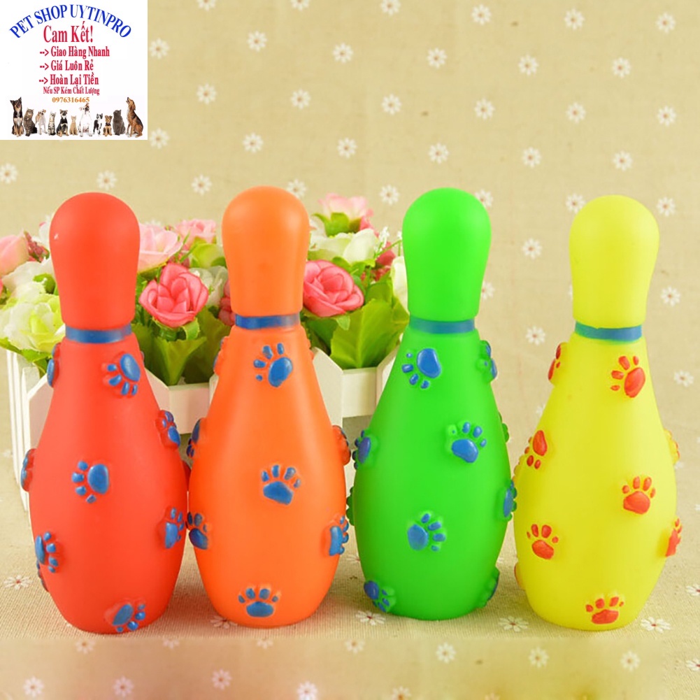 Đồ chơi cho Chó Hình Ki Bowling In vết chân nổi Cao 13cm Phát ra tiếng kêu Chất liệu nhựa dẻo, Giúp thú cưng thư giãn