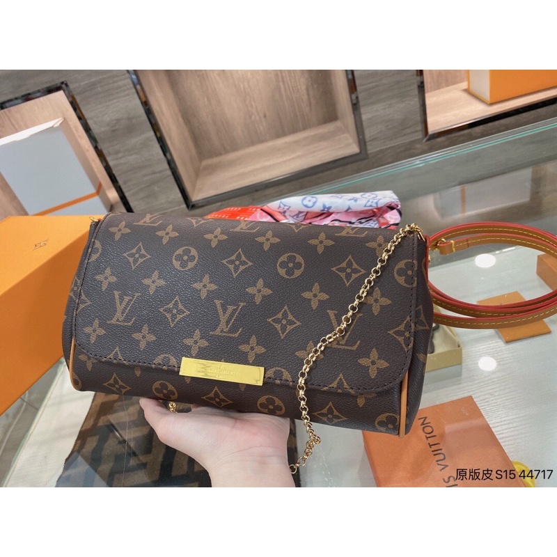 Túi đeo chéo nữ thời trang thương hiệu Louis Vuitton LV da thật cao cấp