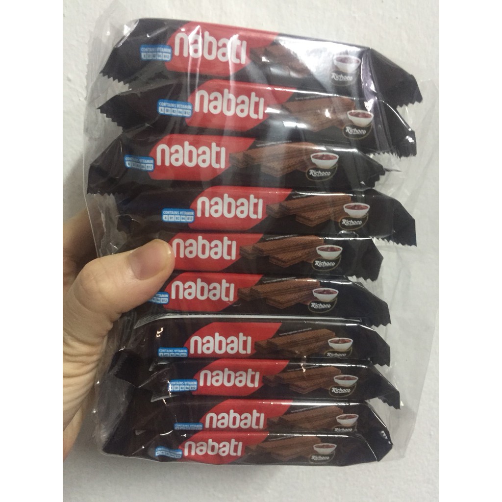 Lốc 10 gói bánh xốp Nabati vị socola  20g | BigBuy360 - bigbuy360.vn
