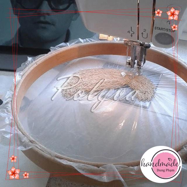 Gói 4 miếng 25cmx 25cm. Giấy scan mẫu thêu , Màng mỏng nilon in mẫu thêu hoà tan trong nước.