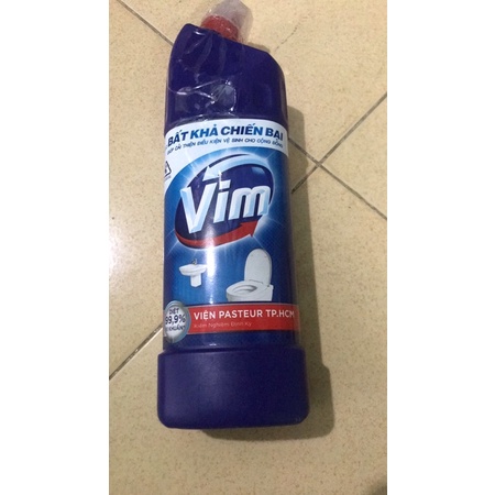 Vim siêu diệt khuẩn - Nước tẩy bồn cầu nhà tắm vim chai 900ml màu xanh biển - Diệt khuẩn hàng đầu