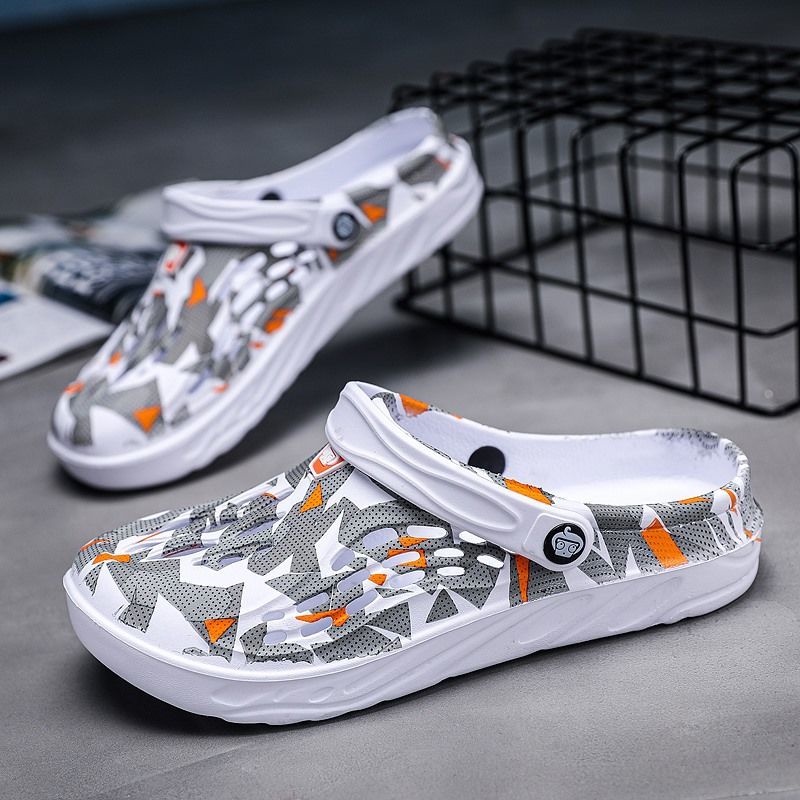 Giày Sandal Đế Mềm Siêu Nhẹ Chống Trượt Thiết Kế Đục Lỗ Thời Trang Đi Biển Mùa Hè Cho Nam